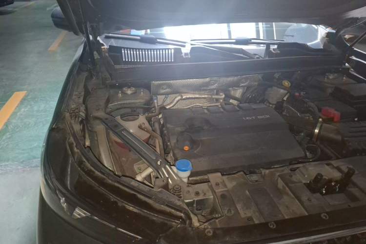 Used Chery Tiggo 8 PLUS 2025 290TGDI DCT Luxury 7-Seater Engine Bay Right