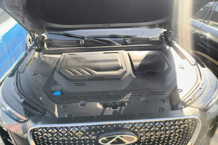 Used Chery Tiggo 8 PLUS 2025 290TGDI DCT Prestige 5-Seater Engine Bay