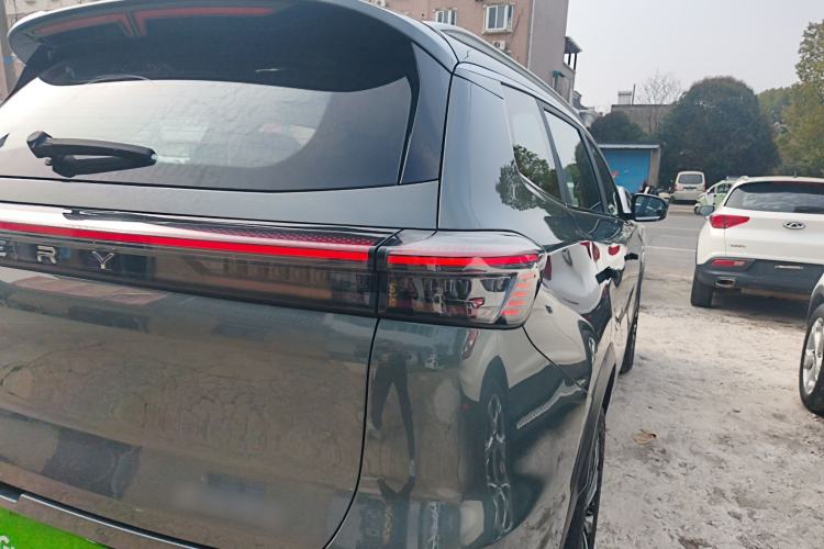Used Chery Tiggo 8 PLUS 2025 290TGDI DCT Prestige 5-Seater Exterior 3