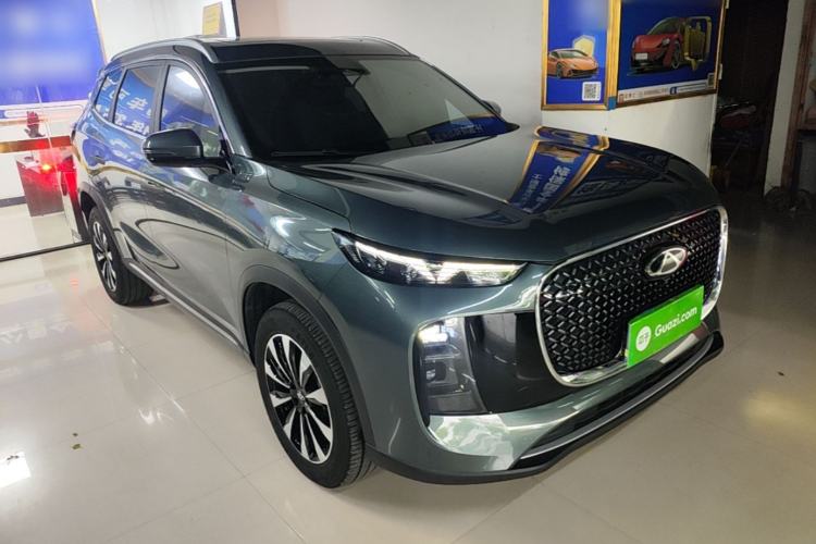 Used Chery Tiggo 8 PLUS 2025 290TGDI DCT Prestige 7-Seater Front Right 45 Deg