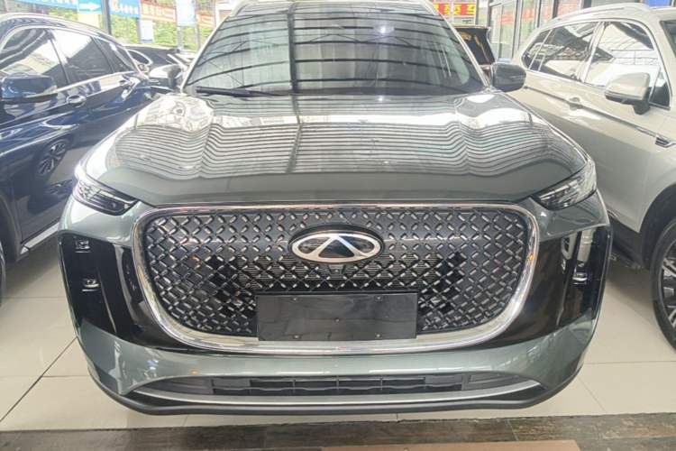 Used Chery Tiggo 8 PLUS 2025 290TGDI DCT Luxury 5-Seater Front