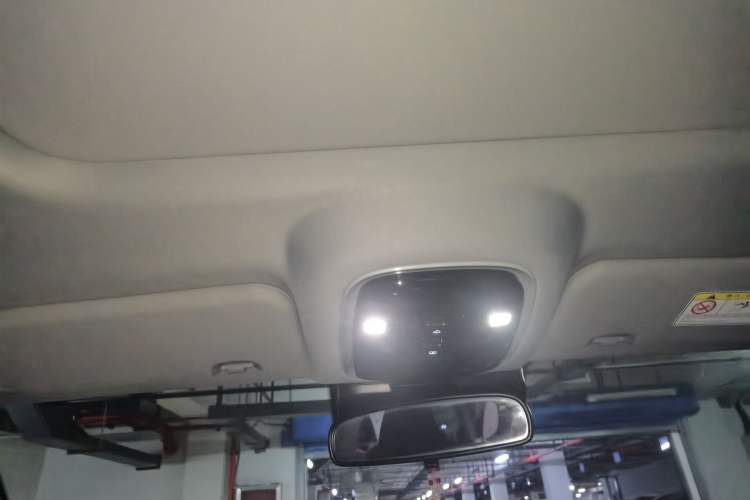 Used Chery Tiggo 8 PLUS 2025 290TGDI DCT Luxury 5-Seater Headliner