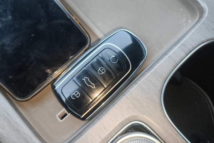 Used Chery Tiggo 8 PLUS 2025 290TGDI DCT Prestige 5-Seater Interior 1