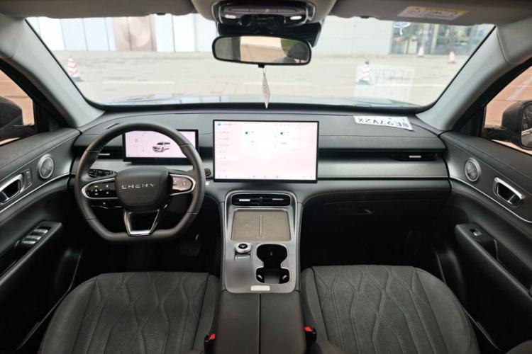 Used Chery Tiggo 8 PLUS 2025 290TGDI DCT Luxury 5-Seater Interior 5
