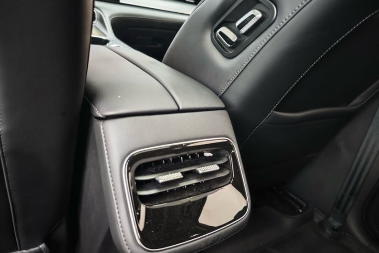 Used Chery Tiggo 8 PLUS 2025 290TGDI DCT Luxury 5-Seater Interior 7