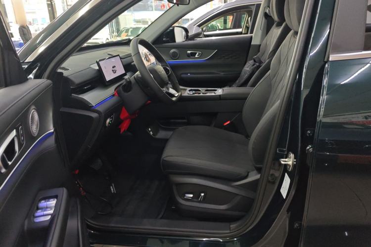 Used Chery Tiggo 8 PLUS 2025 290TGDI DCT Luxury 5-Seater Left Front Seat