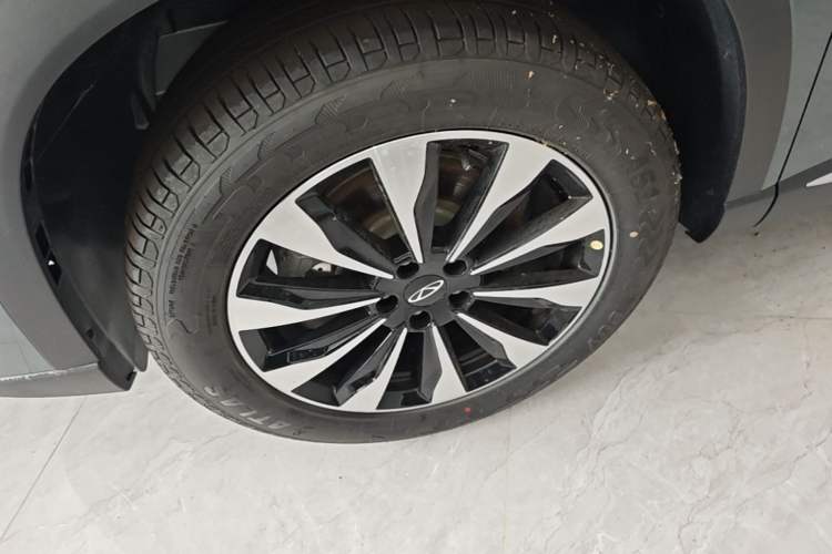 Used Chery Tiggo 8 PLUS 2025 290TGDI DCT Comfort Edition 5 Seats Left Front Wheel Hub