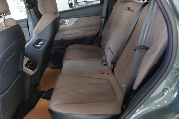 Used Chery Tiggo 8 PLUS 2025 290TGDI DCT Prestige 5-Seater Left Rear Seat