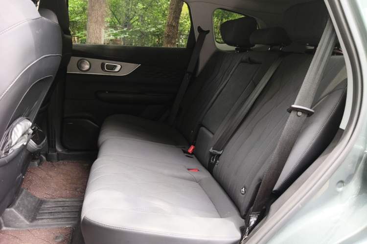 Used Chery Tiggo 8 PLUS 2025 290TGDI DCT Comfort Edition 5 Seats Left Rear Seat