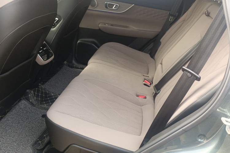 Used Chery Tiggo 8 PLUS  Left Rear Seat