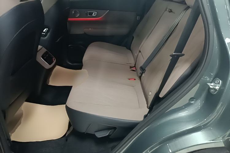 Used Chery Tiggo 8 PLUS 2025 290TGDI DCT Prestige 5-Seater Left Rear Seat