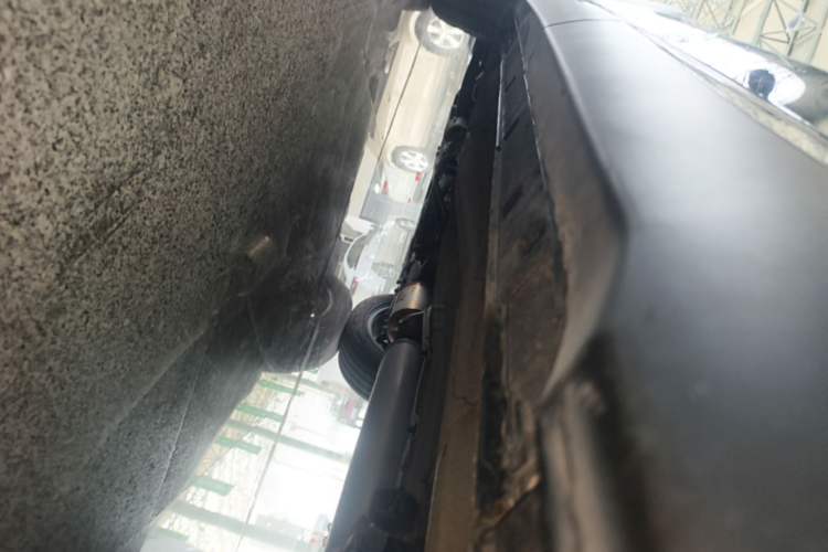 Used Chery Tiggo 8 PLUS 2025 290TGDI DCT Prestige 5-Seater Left Side Sill