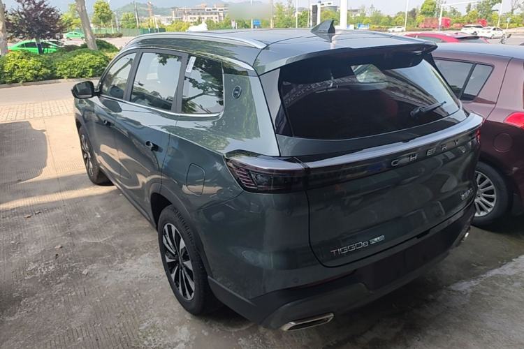 Used Chery Tiggo 8 PLUS 2025 290TGDI DCT Prestige 5-Seater Rear Left 45 Deg