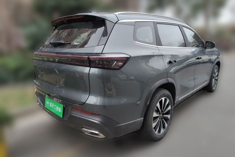 Used Chery Tiggo 8 PLUS 2025 290TGDI DCT Luxury 5-Seater Rear Right 45 Deg