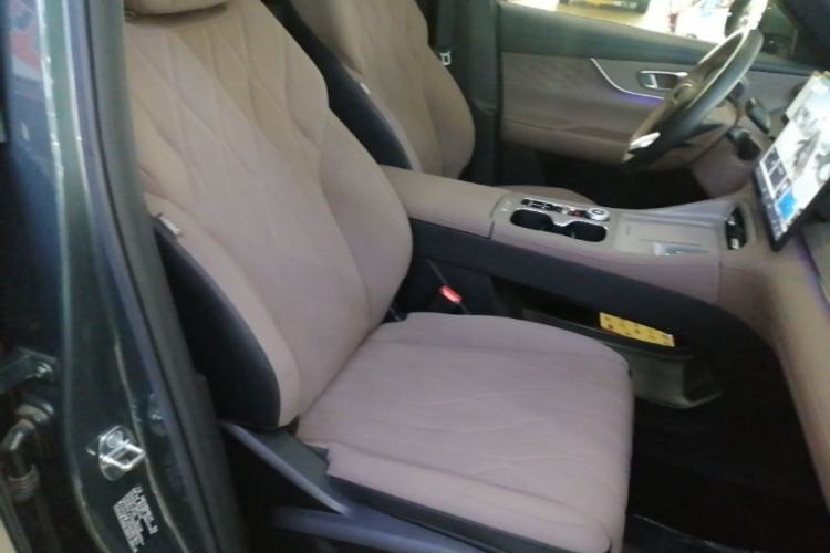 Used Chery Tiggo 8 PLUS 2025 290TGDI DCT Prestige 5-Seater Right Front Seat