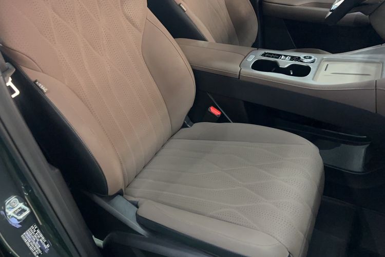 Used Chery Tiggo 8 PLUS 2025 290TGDI DCT Prestige 5-Seater Right Front Seat