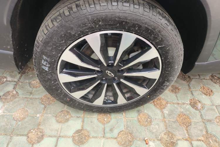 Used Chery Tiggo 8 PLUS 2025 290TGDI DCT Luxury 5-Seater Right Rear Wheel Hub