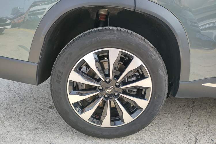 Used Chery Tiggo 8 PLUS 2025 290TGDI DCT Prestige 5-Seater Right Rear Wheel Hub