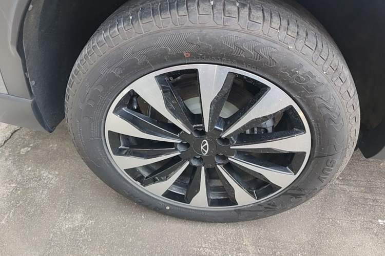Used Chery Tiggo 8 PLUS 2025 290TGDI DCT Prestige 5-Seater Right Rear Wheel Hub