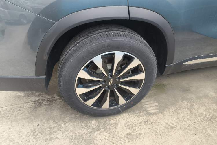 Used Chery Tiggo 8 PLUS 2025 290TGDI DCT Prestige 5-Seater Right Rear Wheel Hub