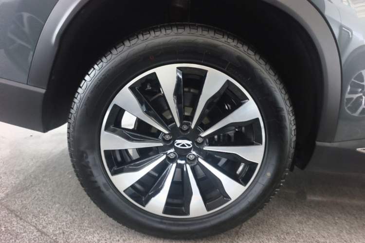 Used Chery Tiggo 8 PLUS 2025 290TGDI DCT Prestige 5-Seater Right Rear Wheel Hub