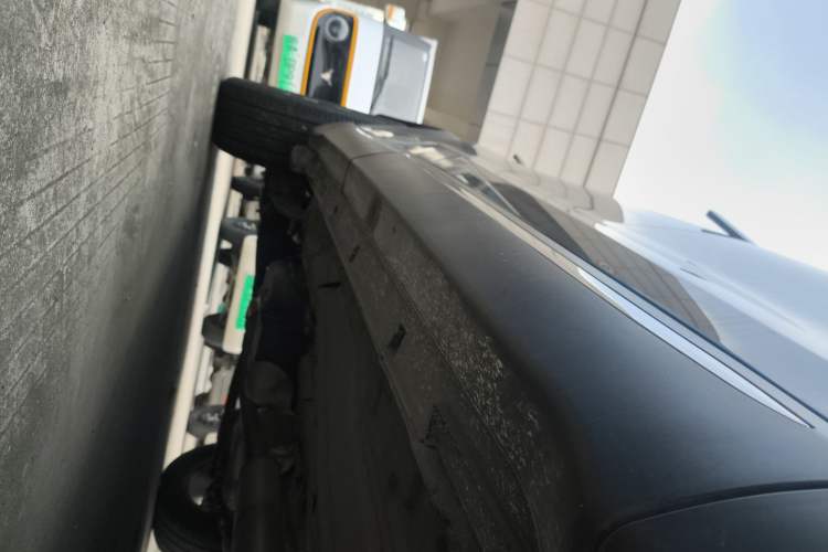 Used Chery Tiggo 8 PLUS 2025 290TGDI DCT Prestige 5-Seater Right Side Sill