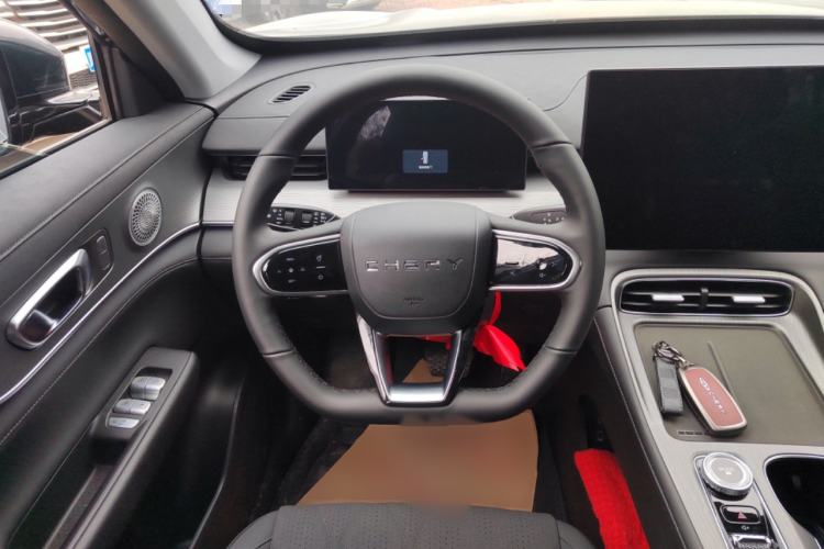 Used Chery Tiggo 8 PLUS 2025 290TGDI DCT Luxury 5-Seater Steering Wheel