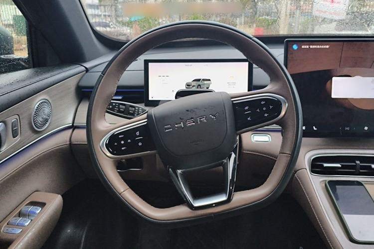 Used Chery Tiggo 8 PLUS 2025 290TGDI DCT Prestige 5-Seater Steering Wheel