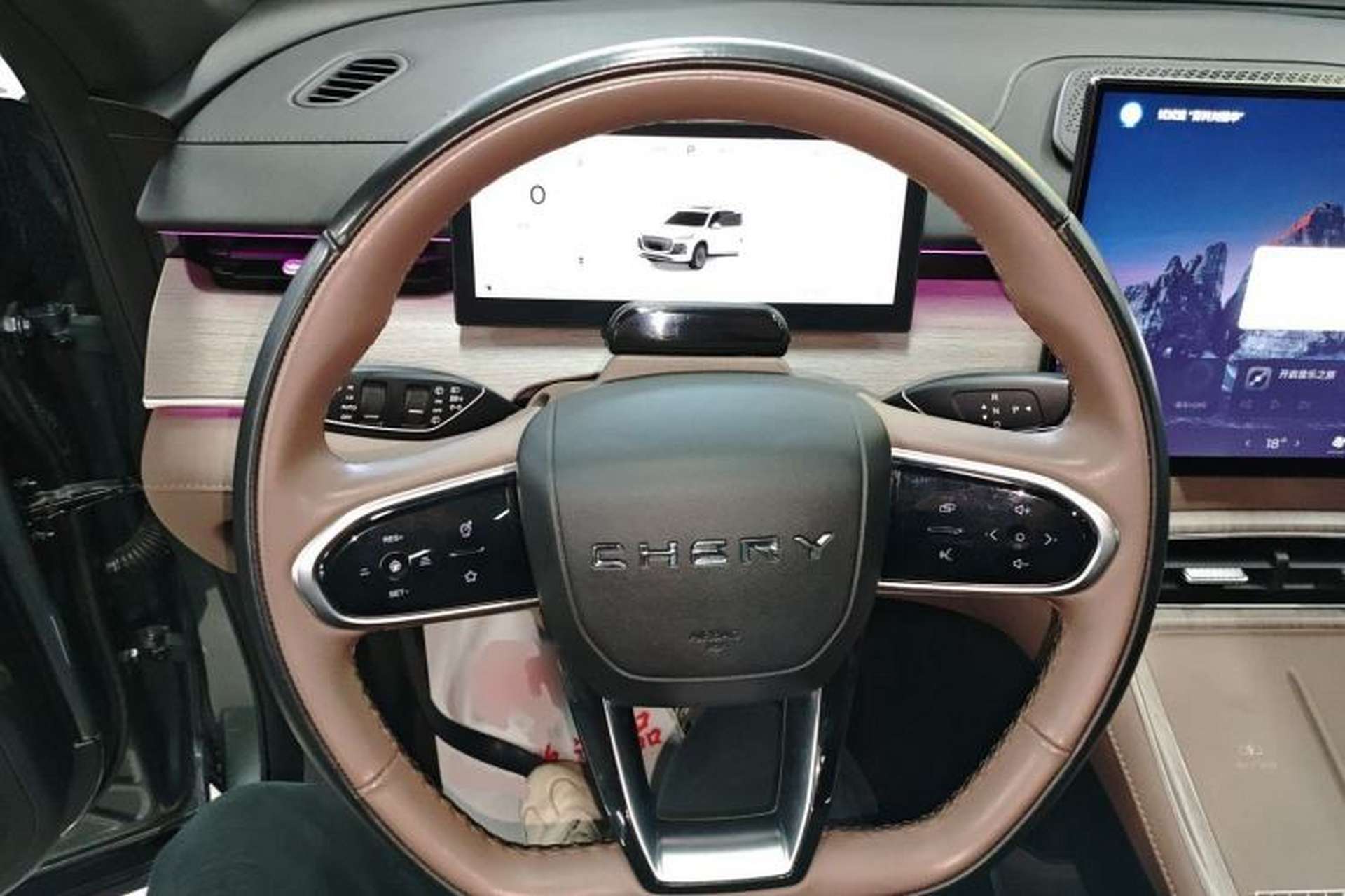 Used Chery Tiggo 8 PLUS 2025 290TGDI DCT Prestige 5-Seater Steering Wheel