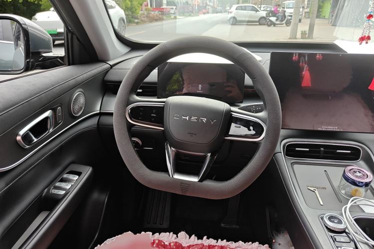 Used Chery Tiggo 8 PLUS 2025 290TGDI DCT Comfort Edition 5 Seats Steering Wheel