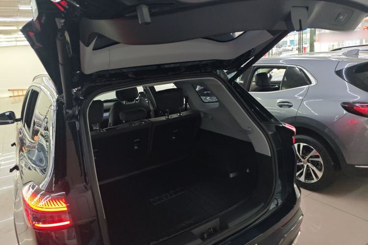 Used Chery Tiggo 8 PLUS 2025 290TGDI DCT Luxury 5-Seater Trunk