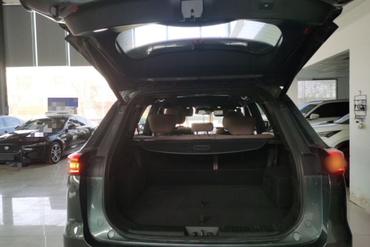 Used Chery Tiggo 8 PLUS 2025 290TGDI DCT Prestige 5-Seater Trunk