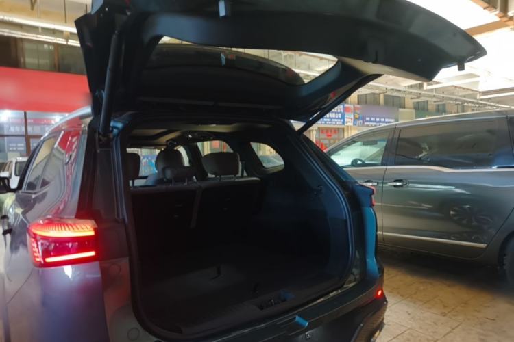 Used Chery Tiggo 8 PLUS 2025 290TGDI DCT Prestige 5-Seater Trunk