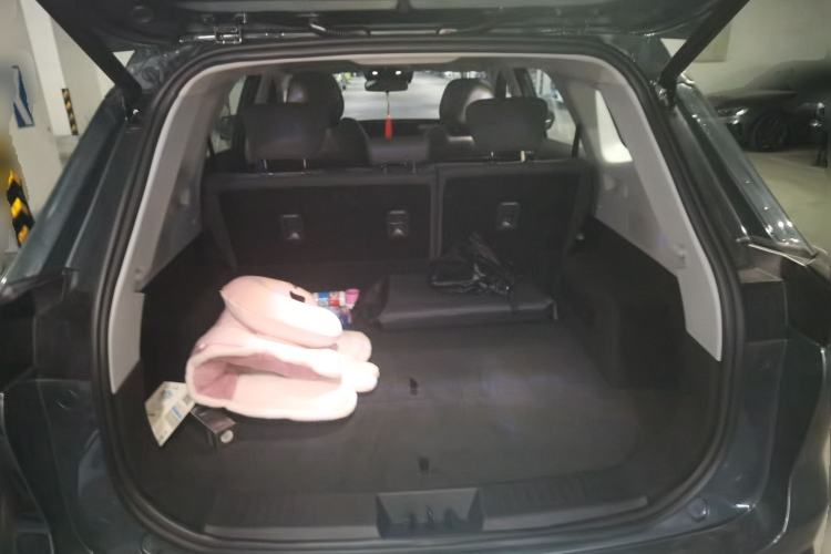 Used Chery Tiggo 8 PLUS 2025 290TGDI DCT Luxury 5-Seater Trunk