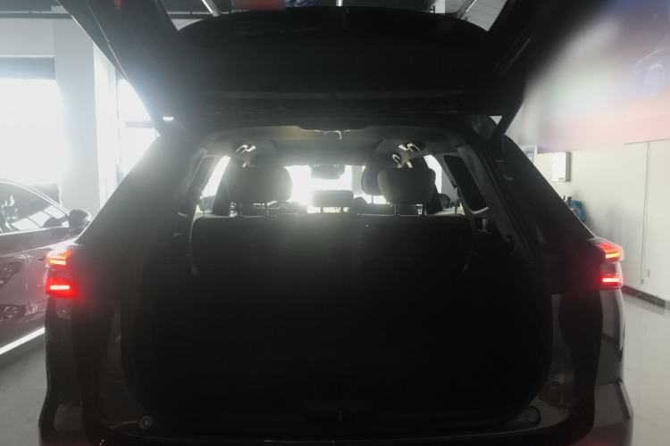Used Chery Tiggo 8 PLUS 2025 290TGDI DCT Prestige 5-Seater Trunk