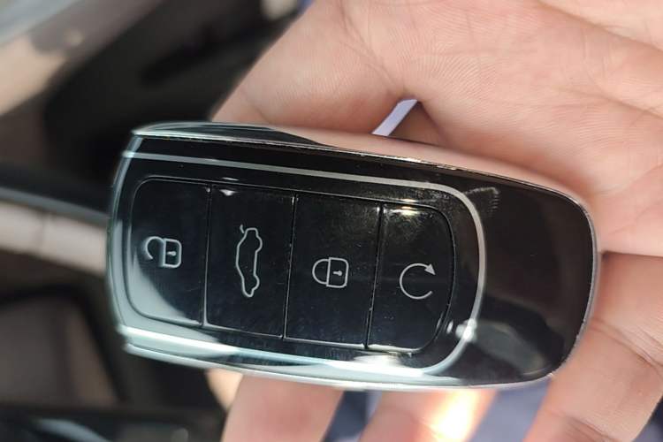 Used Chery Tiggo 8 PLUS 2025 290TGDI DCT Prestige 5-Seater Vehicle Key