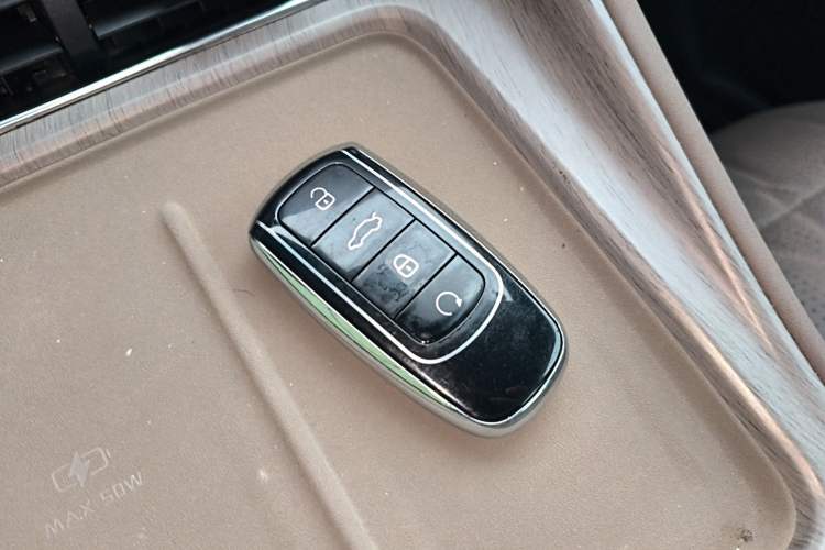 Used Chery Tiggo 8 PLUS 2025 290TGDI DCT Prestige 5-Seater Vehicle Key