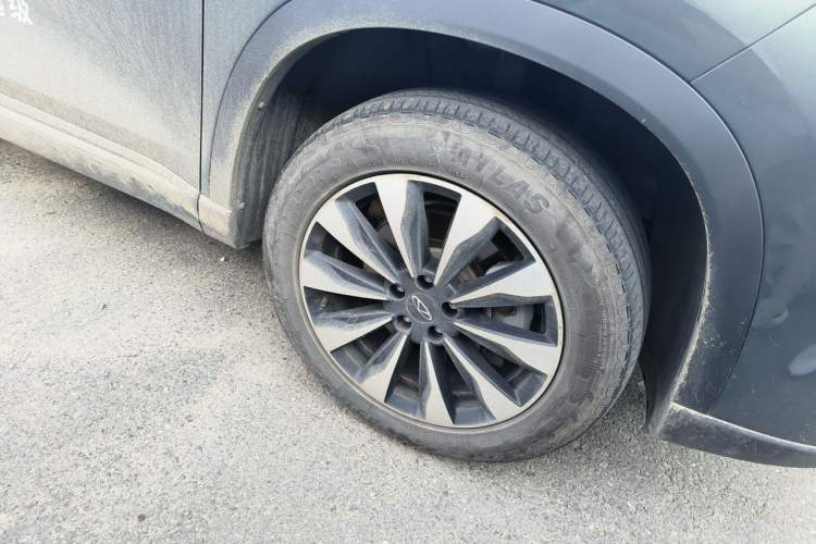 Used Chery Tiggo 8 PLUS 2025 290TGDI DCT Prestige 5-Seater Right Front Wheel Hub