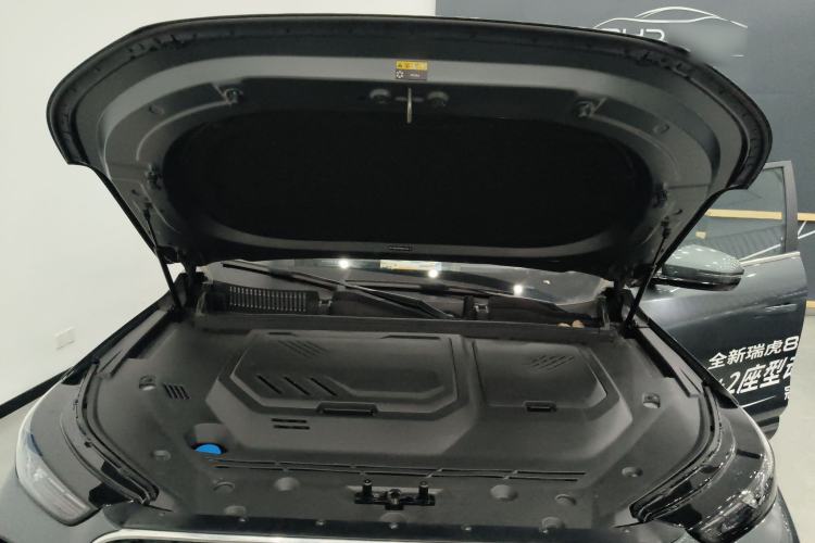 Used Chery Tiggo 8 PLUS 2025 290TGDI DCT Prestige 5-Seater Engine Bay