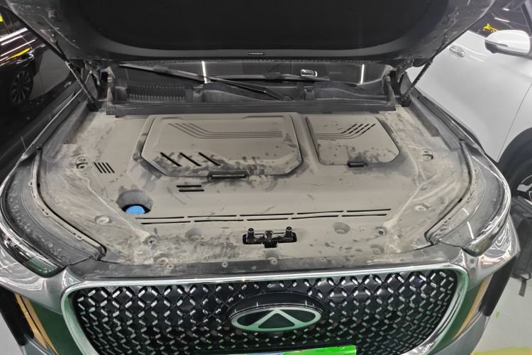 Used Chery Tiggo 8 PLUS 2025 290TGDI DCT Prestige 5-Seater Engine Bay