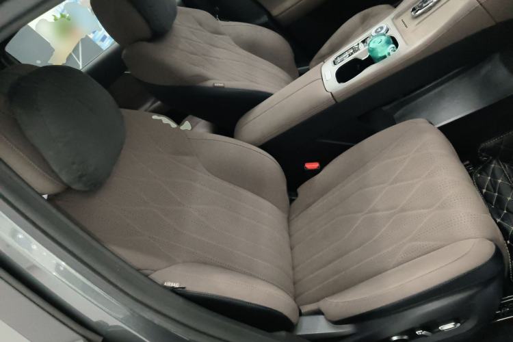 Used Chery Tiggo 8 PLUS 2025 290TGDI DCT Prestige 5-Seater Right Front Seat