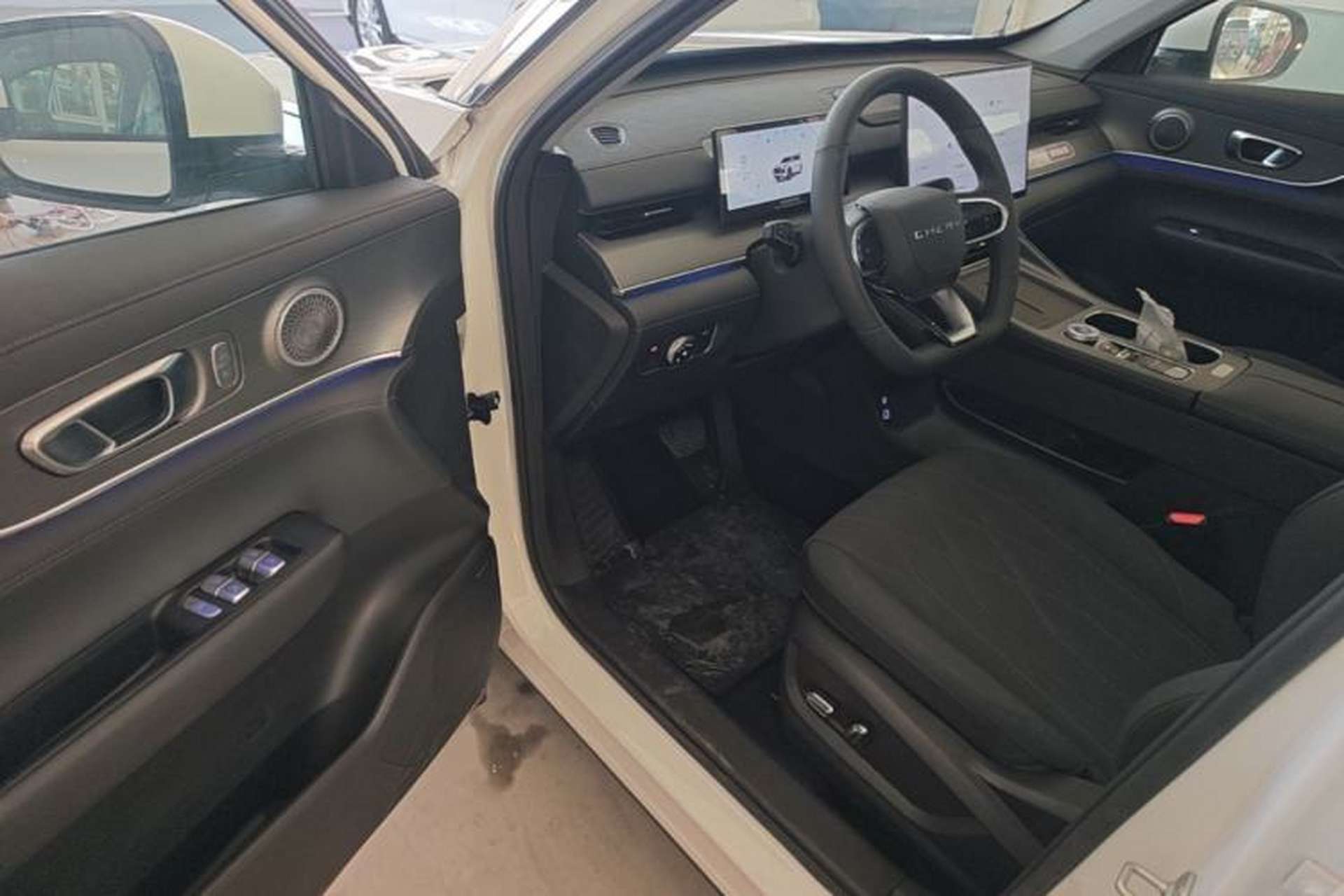 Used Chery Tiggo 8 PLUS 2025 290TGDI DCT Luxury 5-Seater Driver Seat