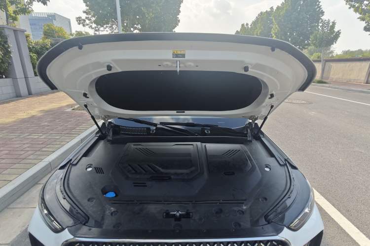 Used Chery Tiggo 8 PLUS 2025 290TGDI DCT Prestige 5-Seater Engine Bay