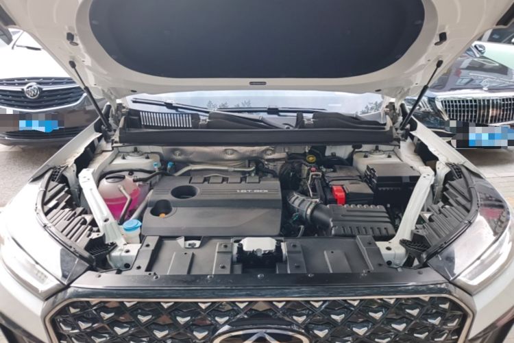 Used Chery Tiggo 8 PLUS 2025 Model 290TGDI DCT Chengshi Edition Engine Bay