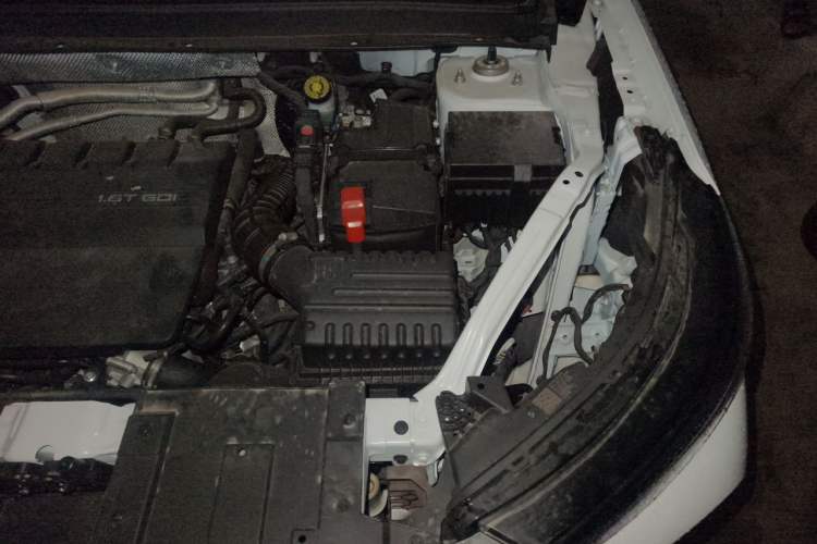 Used Chery Tiggo 8 PLUS 2025 290TGDI DCT Luxury 5-Seater Engine Bay Left
