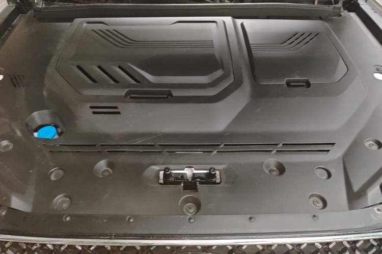 Used Chery Tiggo 8 PLUS 2025 290TGDI DCT Prestige 5-Seater Engine Bay