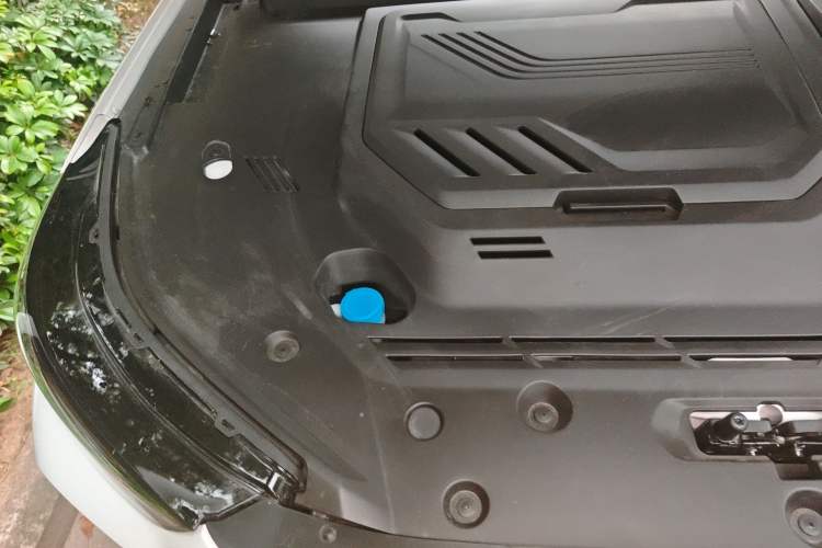 Used Chery Tiggo 8 PLUS 2025 290TGDI DCT Prestige 5-Seater Engine Bay Right