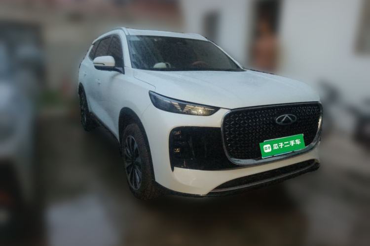 Used Chery Tiggo 8 PLUS 2025 290TGDI DCT Luxury 5-Seater Front Right 45 Deg