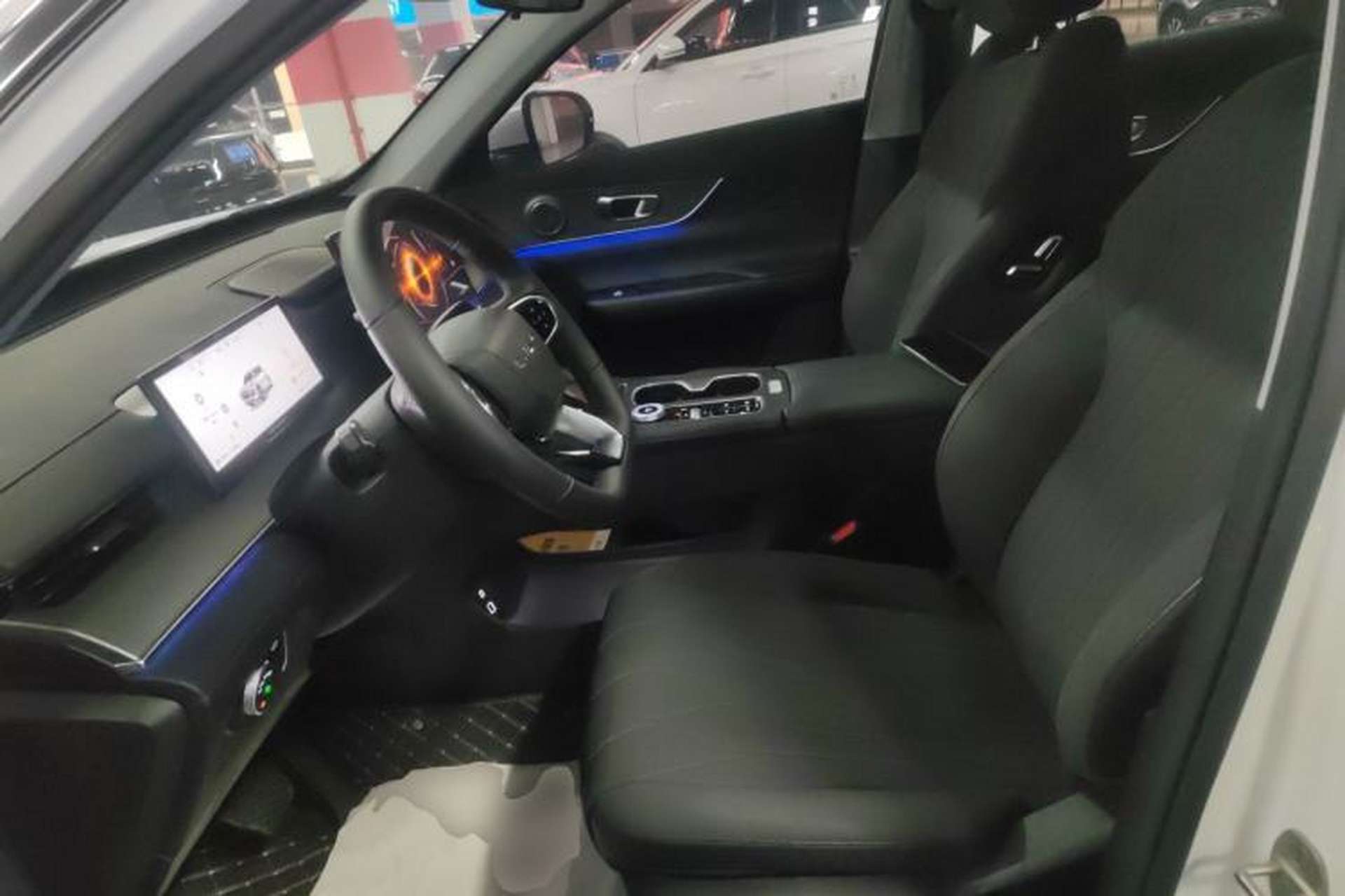 Used Chery Tiggo 8 PLUS 2025 290TGDI DCT Luxury 5-Seater Left Front Seat