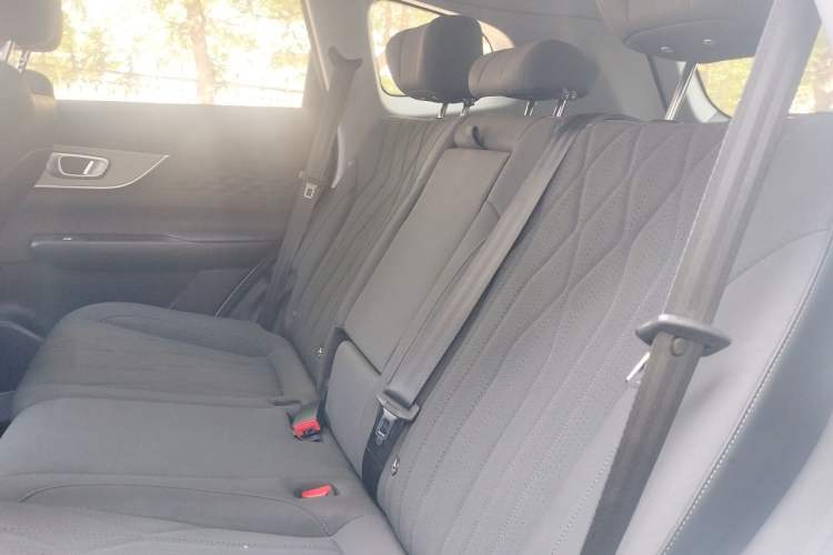 Used Chery Tiggo 8 PLUS 2025 Model 290TGDI DCT Chufeng Edition—5 Seaters Left Rear Seat
